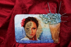 SANDRA RADIĆ PARAĆ - Autoportret – Stablo 1, 2017., objekt-slika: kombinirana tehnika, 35x38x9cm