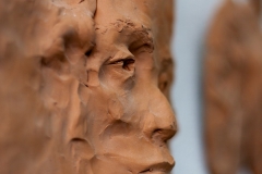 ANA ČOLAKOVIĆ - Autoportet, 2015., reljef terracotta, 35x42cm