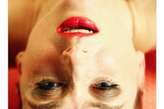 MARA BRATOŠ - Autoportret 2, 2016., fotografija – triptih, 35x40cm