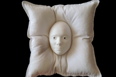 MARINA STOPONJA - In my head, 2017., skulptura: bronca, rasvjeta, kaleidoskop, 45x45x25cm